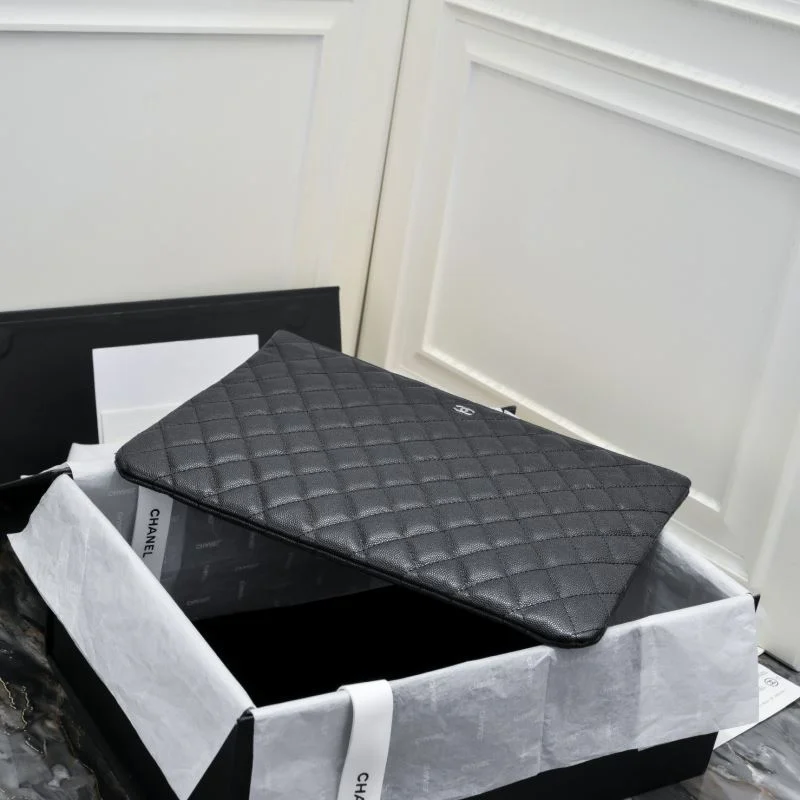 GoAnywhere Chanel Clutch Bags 54167