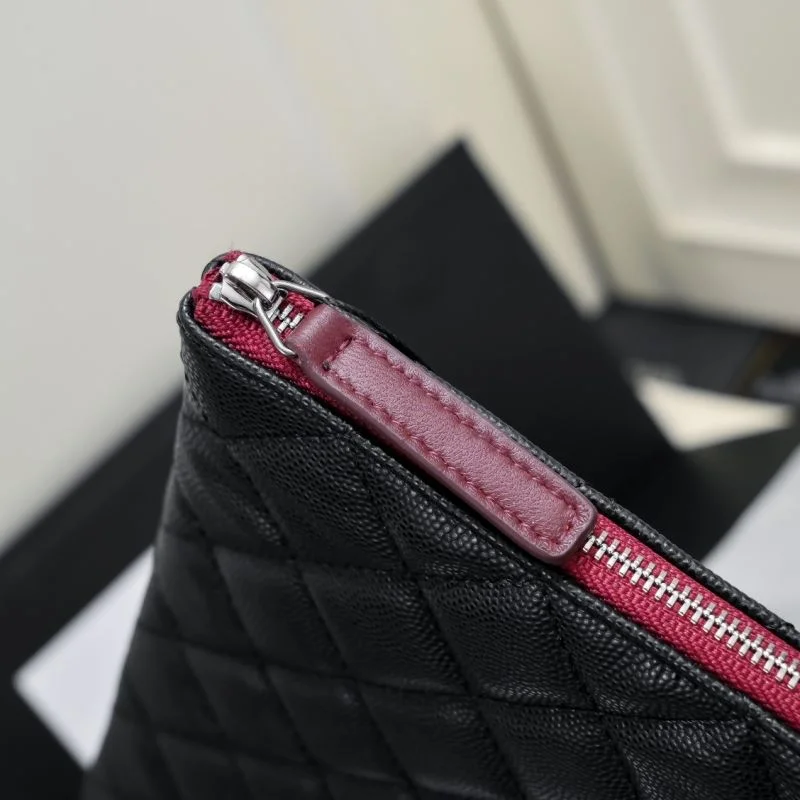 GoAnywhere Chanel Clutch Bags 54167