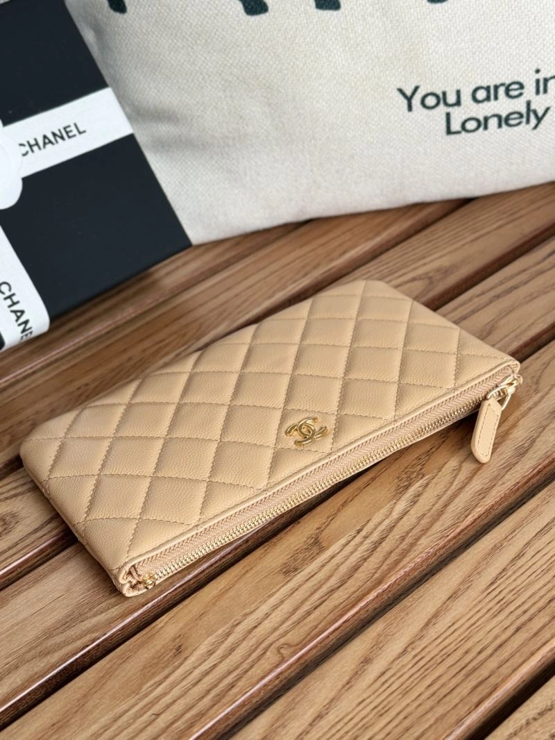 Packable Chanel Clutch Bags 57230