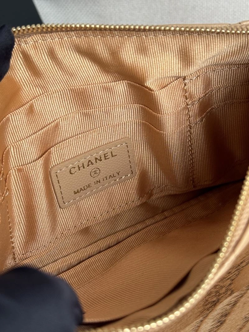 Packable Chanel Clutch Bags 57230