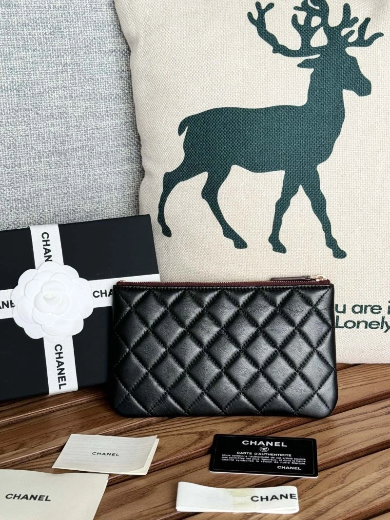 WeatherProof Chanel Clutch Bags 57224