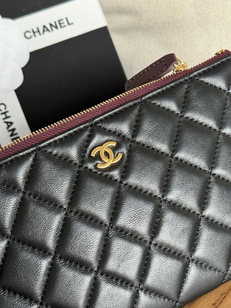 WeatherProof Chanel Clutch Bags 57224