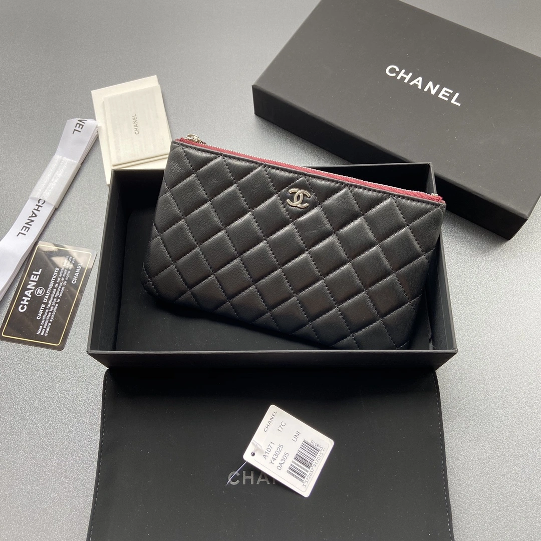 Chanel Clutch Bags Classic 56684