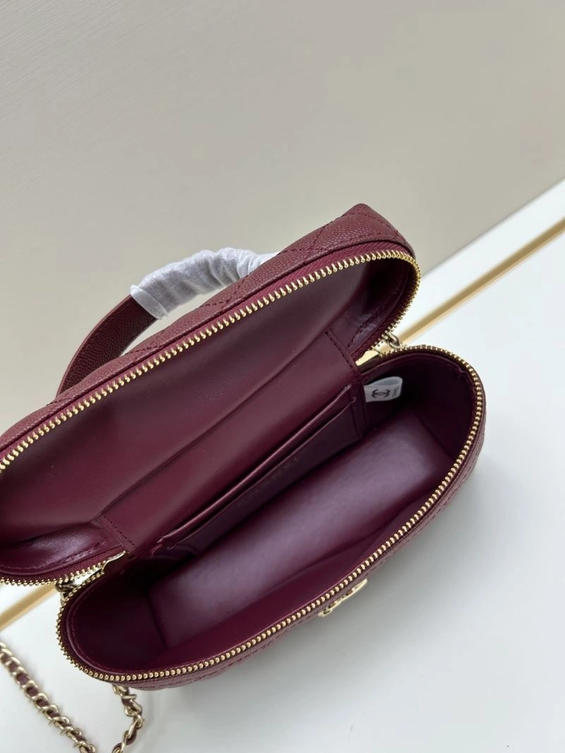 Tailored Chanel Cosmetic Bags 84411