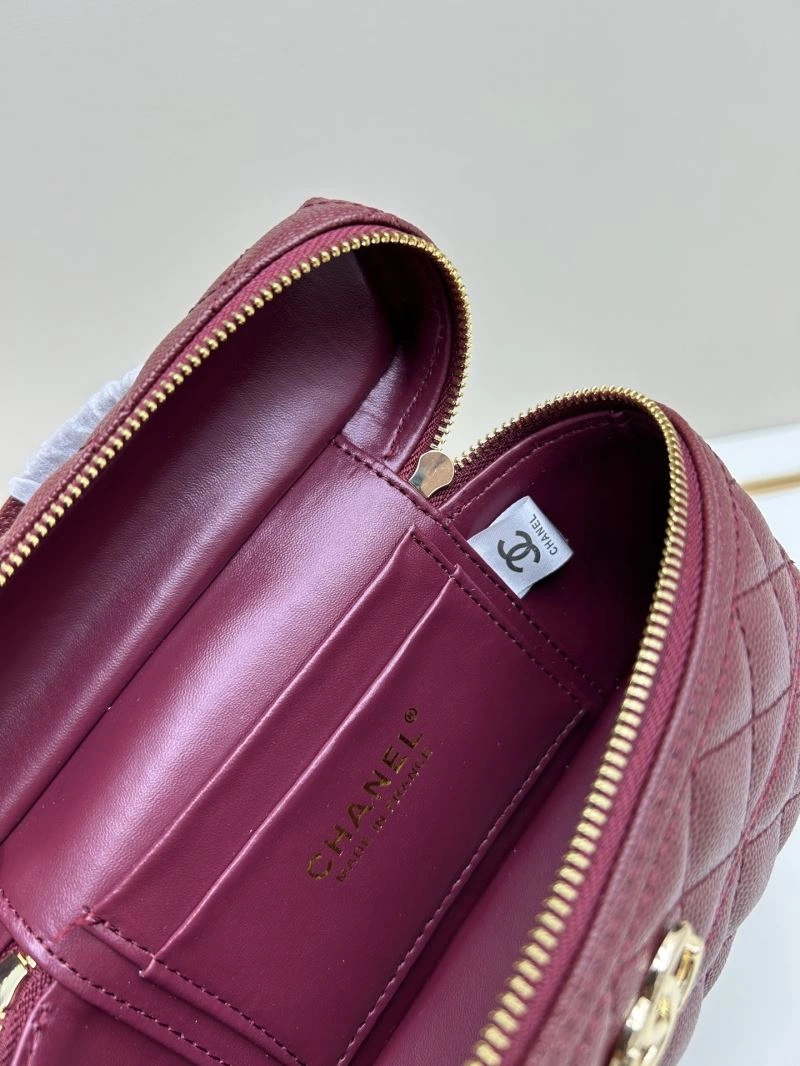 Tailored Chanel Cosmetic Bags 84411
