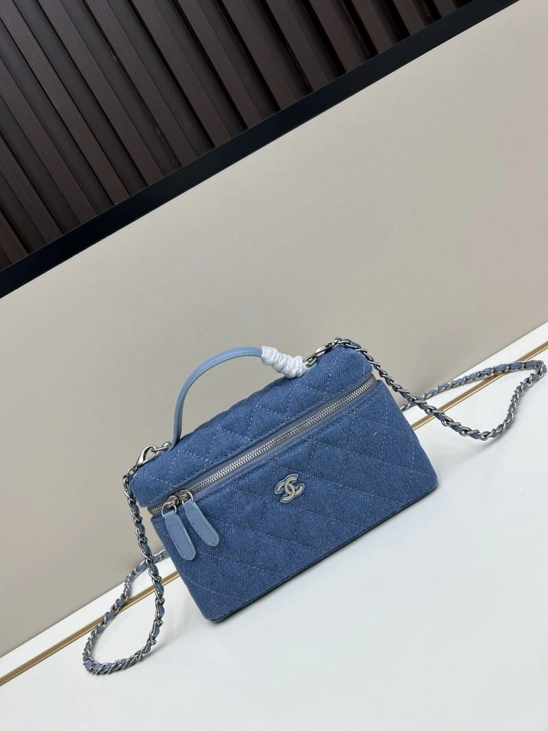 Resilient Chanel Cosmetic Bags 84412