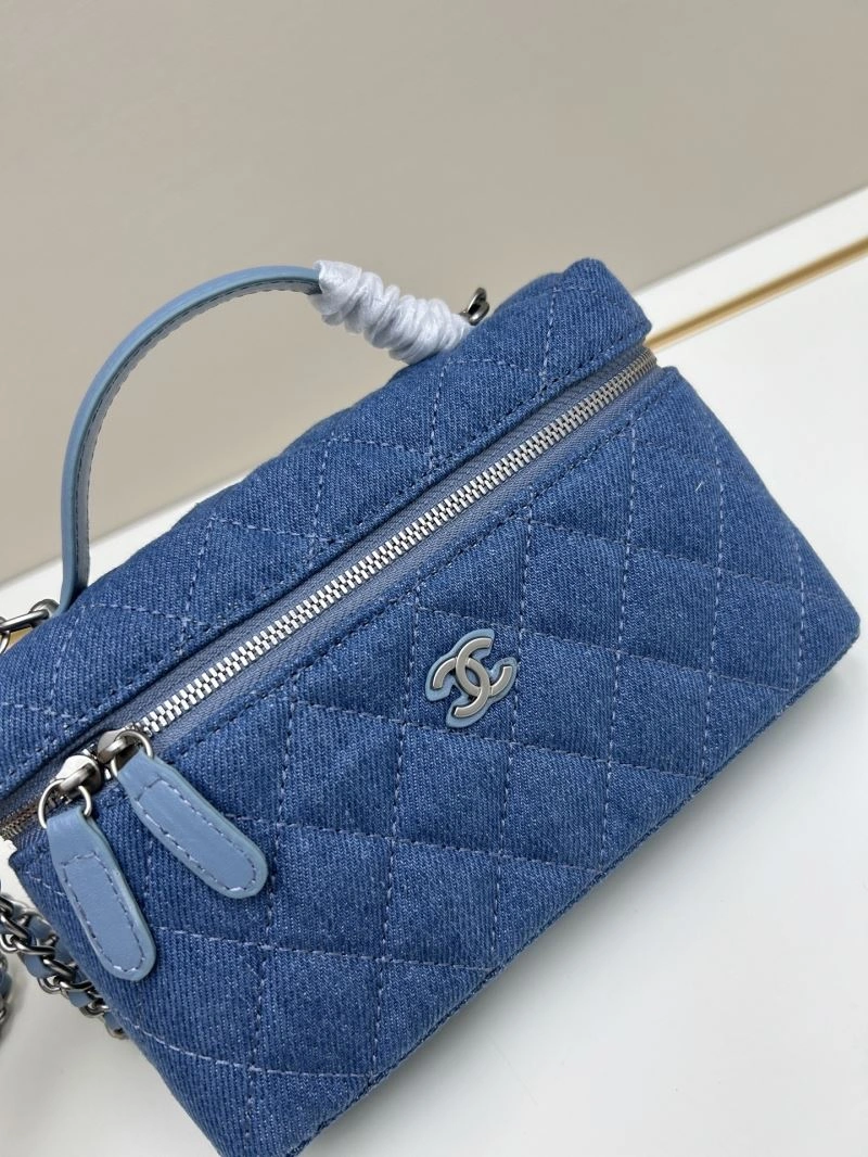 Resilient Chanel Cosmetic Bags 84412