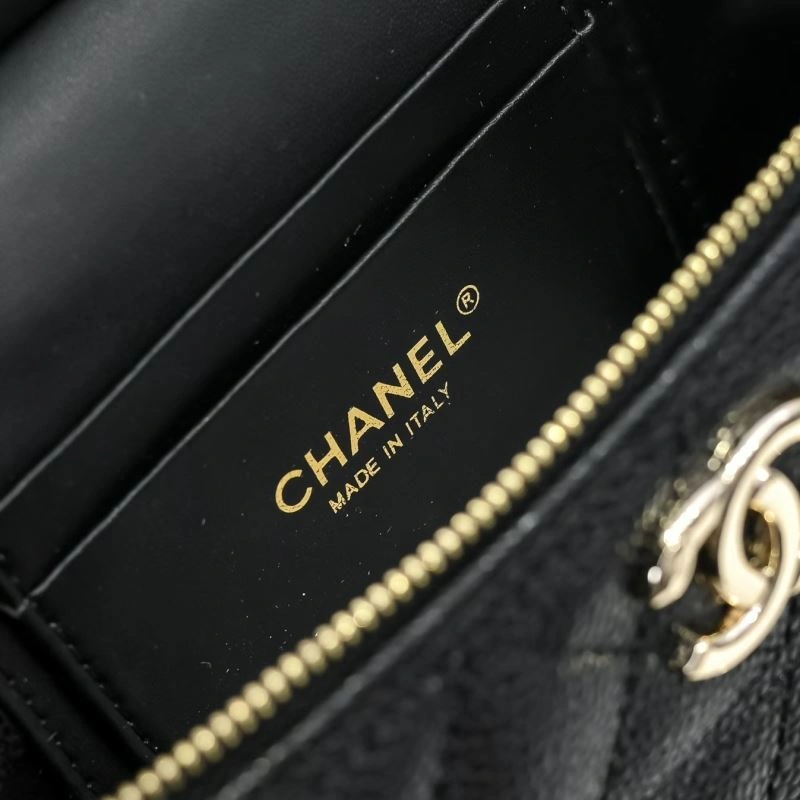 Attractive Chanel Cosmetic Bags 89284