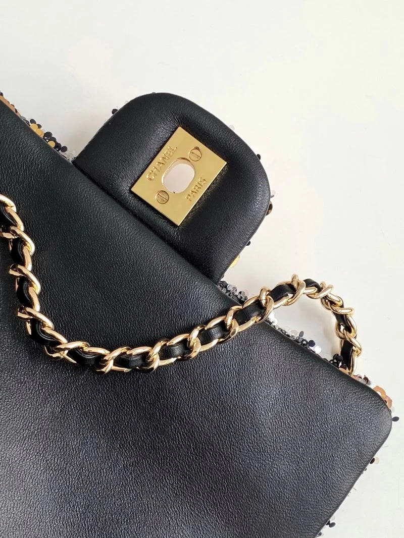 Chanel Cosmetic Bags Trendsetting 53953