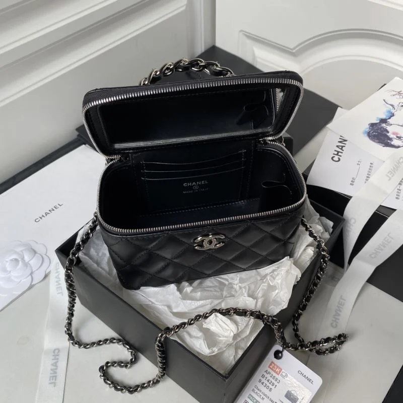 Chanel Cosmetic Bags TechFriendly 53947