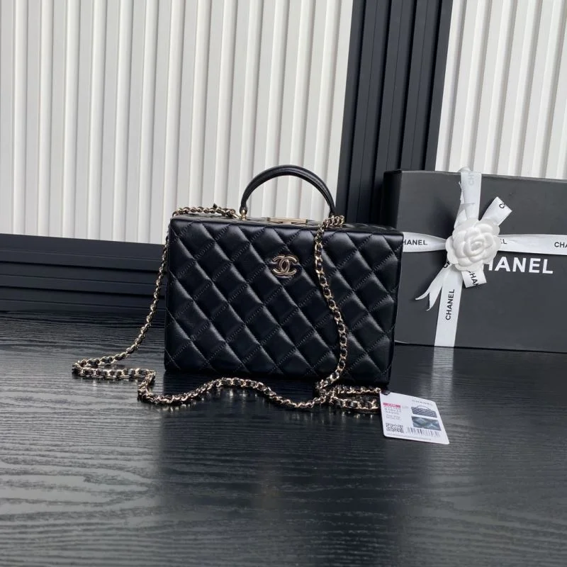 ComfortFit Chanel Cosmetic Bags 53946