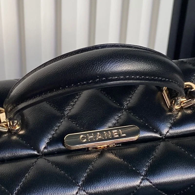 ComfortFit Chanel Cosmetic Bags 53946