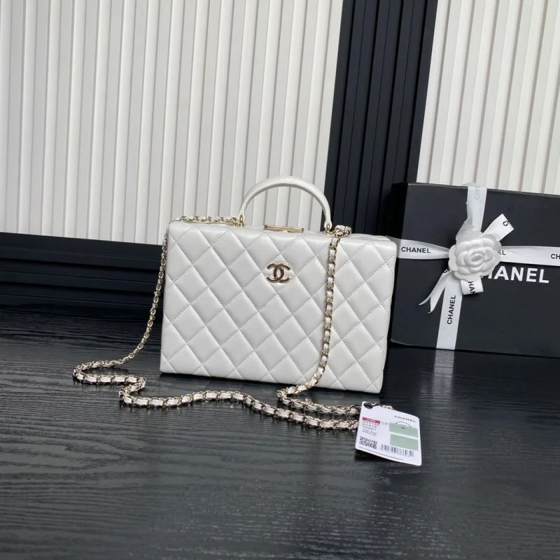 Chanel Cosmetic Bags Affordable 53945