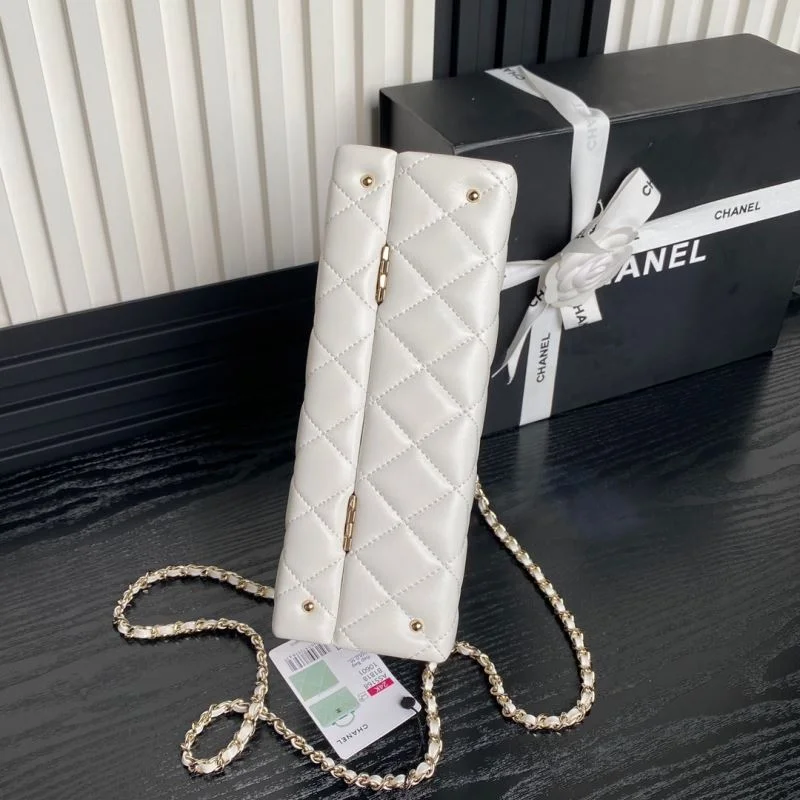 Chanel Cosmetic Bags Affordable 53945