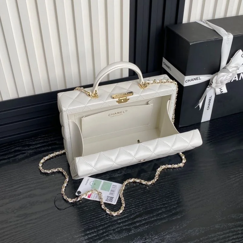 Chanel Cosmetic Bags Affordable 53945