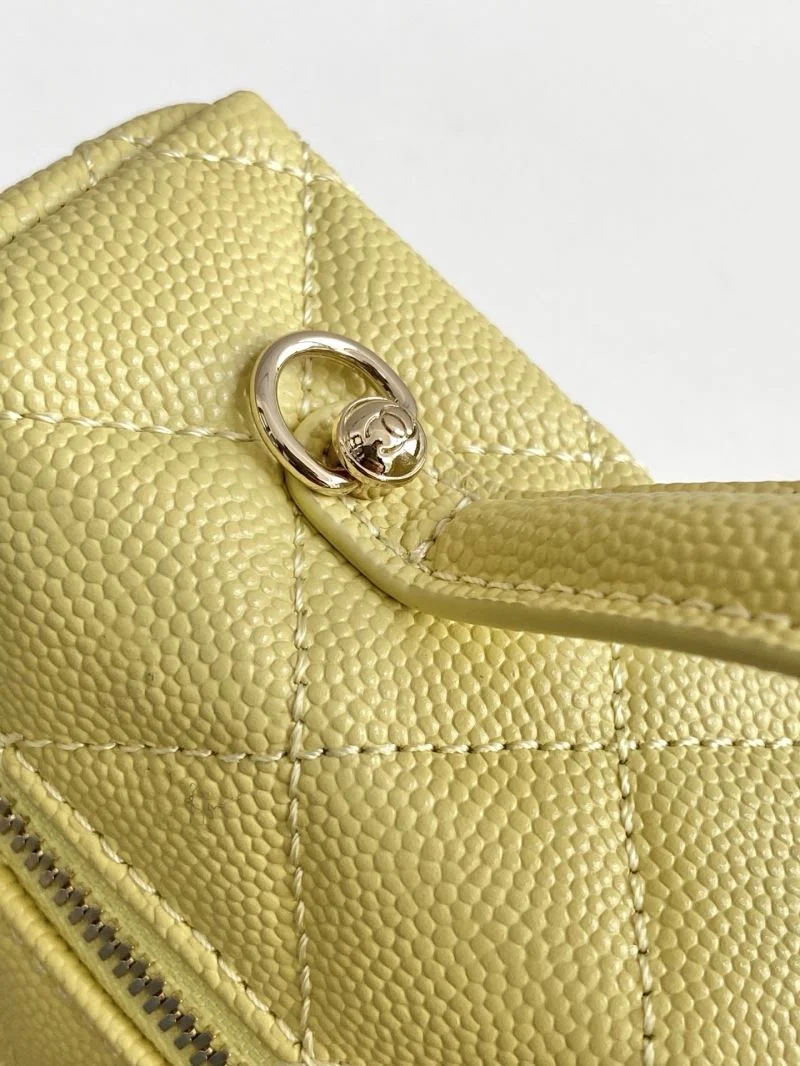 Chanel Cosmetic Bags WeatherProof 53938