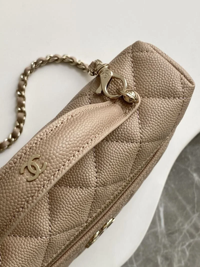 HighPerformance Chanel Cosmetic Bags 53936