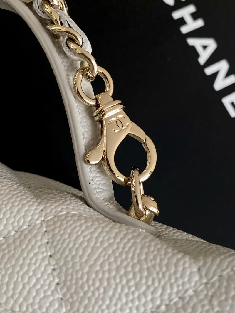 Functional Chanel Cosmetic Bags 53940