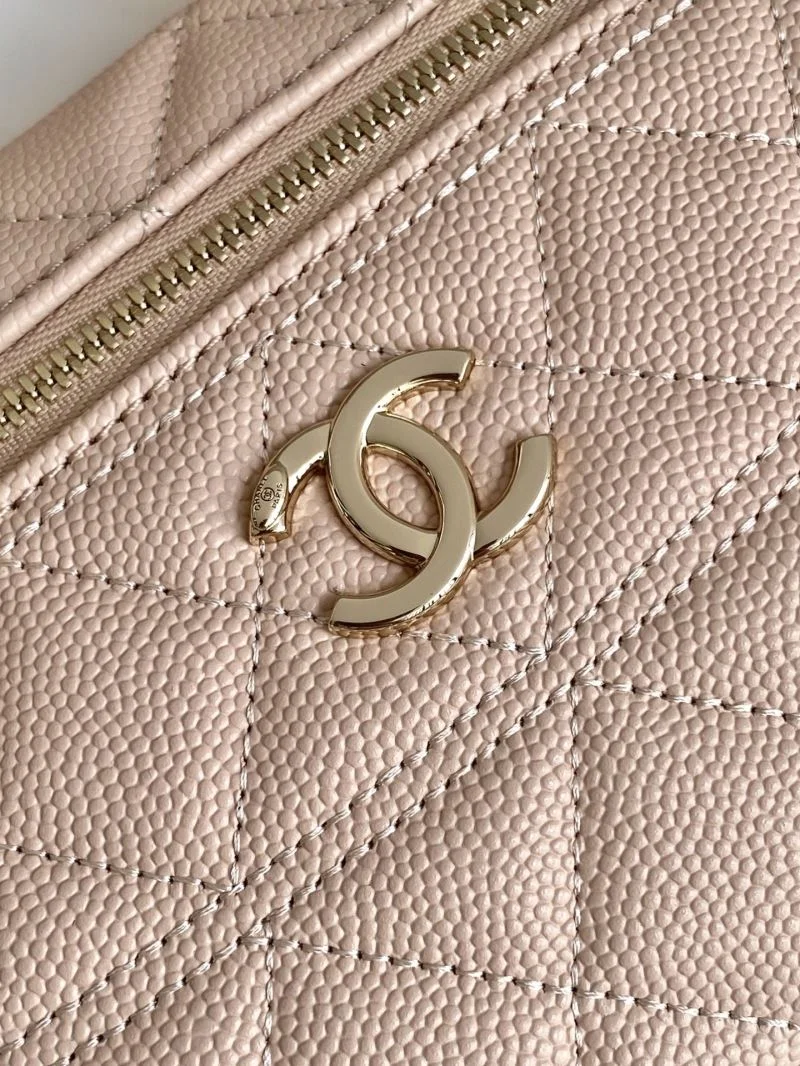 Chanel Cosmetic Bags EyeCatching 53965