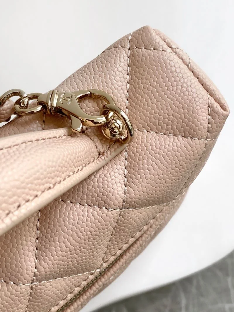 Chanel Cosmetic Bags EyeCatching 53965