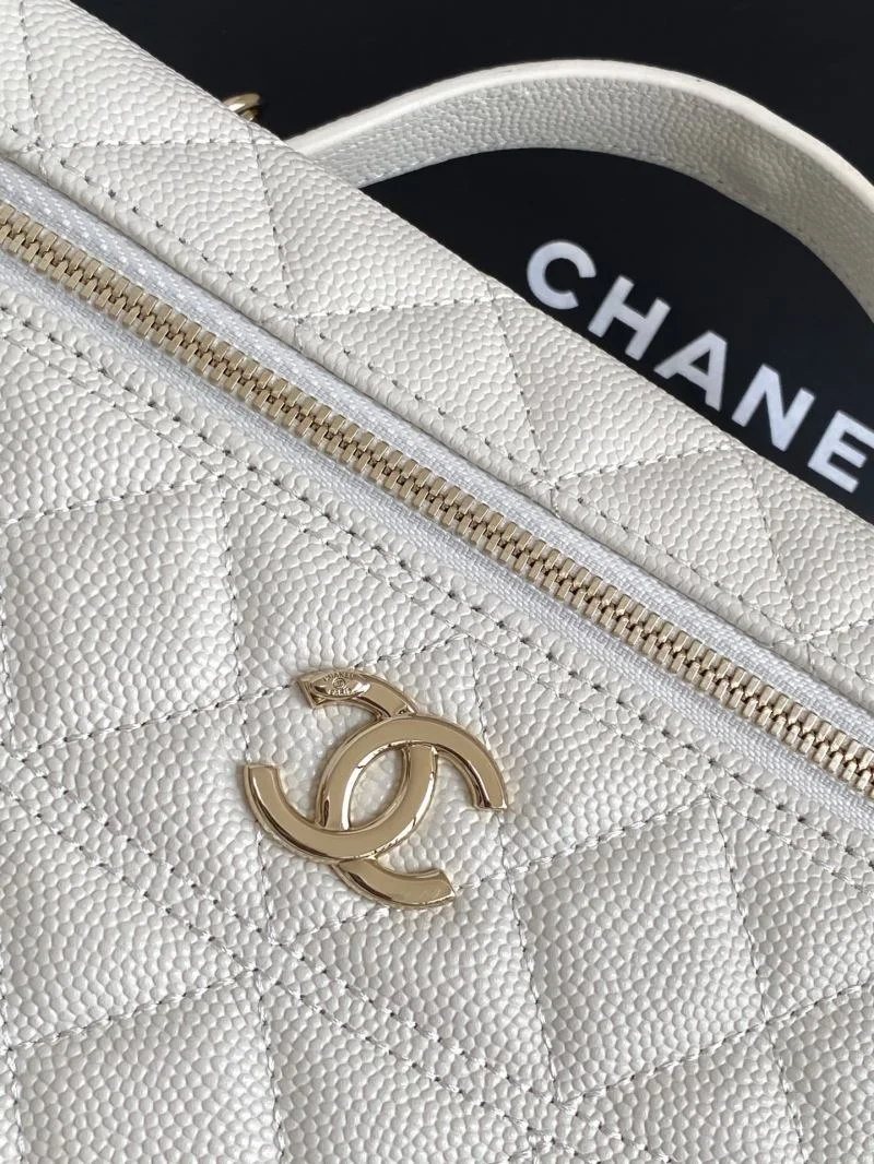 Unisex Chanel Cosmetic Bags 53968