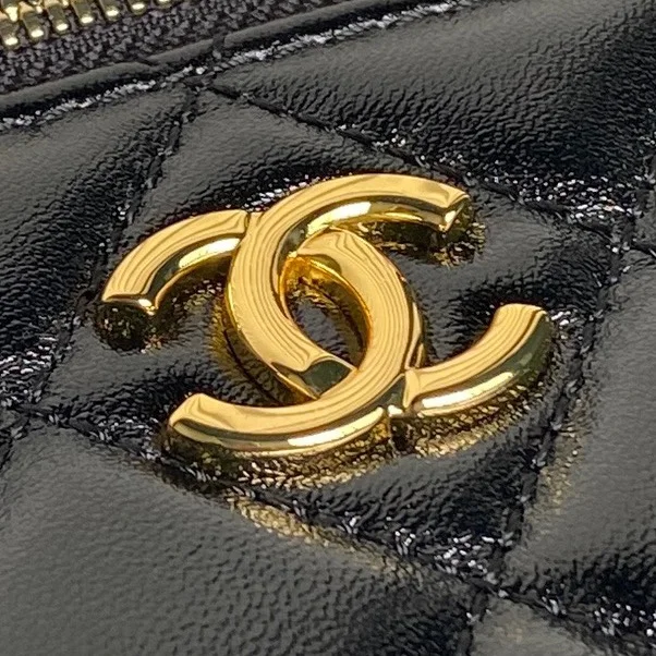 Chanel Cosmetic Bags Breathable 53998