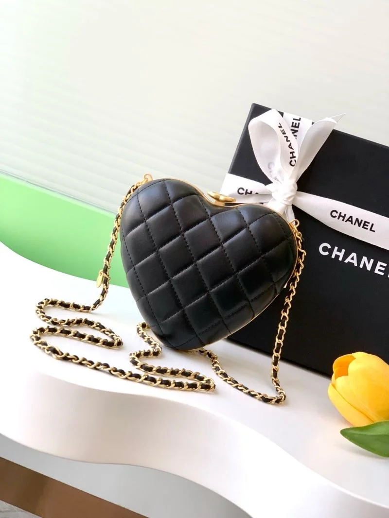 Chanel Cosmetic Bags WellDesigned 53432
