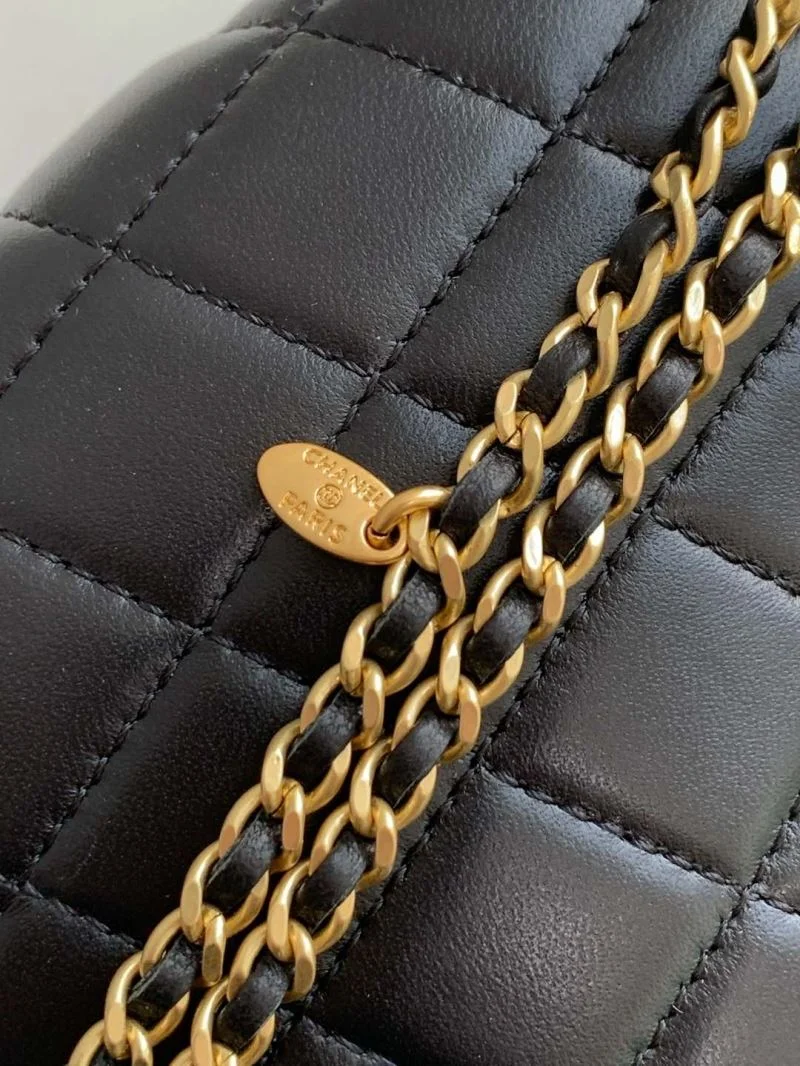 Chanel Cosmetic Bags WellDesigned 53432