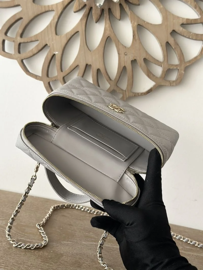 Chanel Cosmetic Bags MoistureWicking 53469