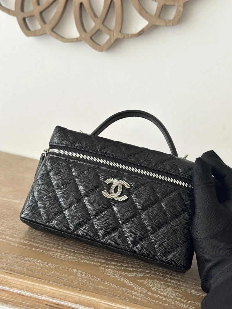 Chanel Cosmetic Bags WellDesigned 53430