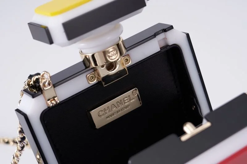 UrbanChic Chanel Cosmetic Bags 53417