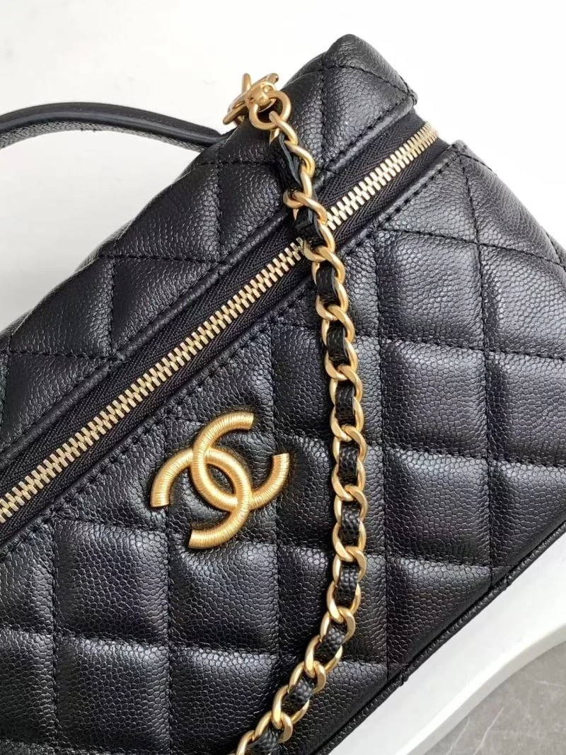 Modern Chanel Cosmetic Bags 53470