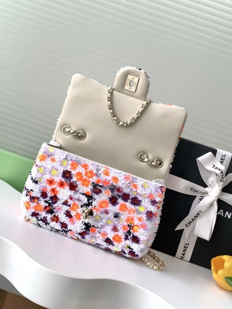 Chanel Cosmetic Bags Durable 53404