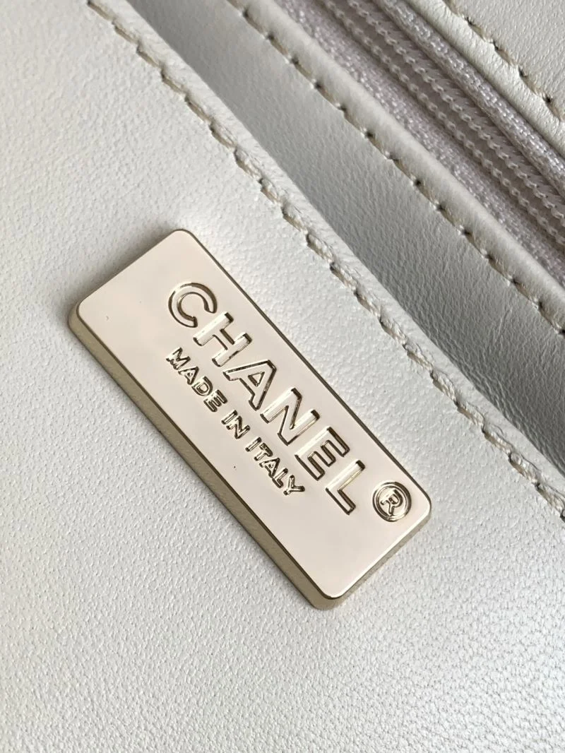 Chanel Cosmetic Bags Durable 53404
