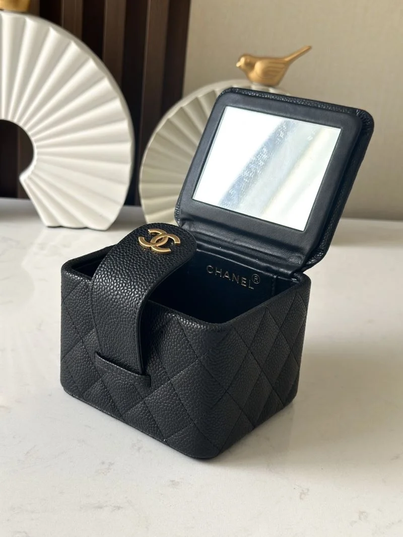 HighPerformance Chanel Cosmetic Bags 53407