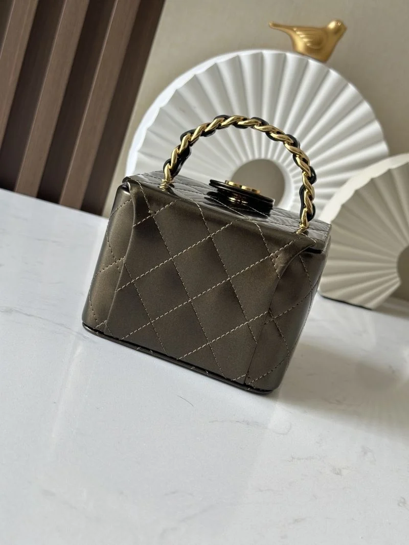 WrinkleFree Chanel Cosmetic Bags 53438