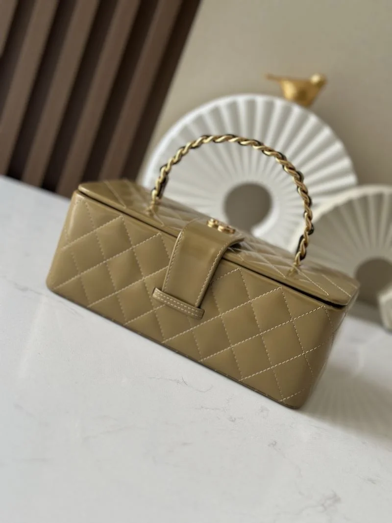 Chanel Cosmetic Bags ModernLook 53397