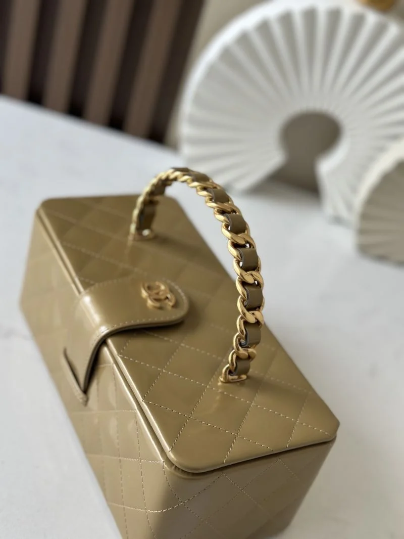 Chanel Cosmetic Bags ModernLook 53397