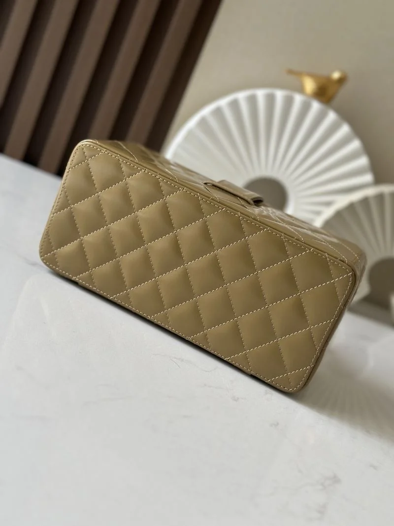 Chanel Cosmetic Bags ModernLook 53397