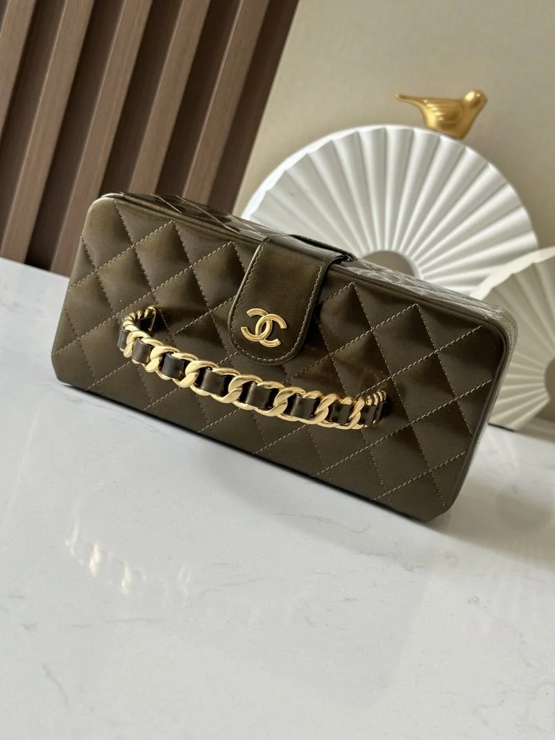 Durable Chanel Cosmetic Bags 53398