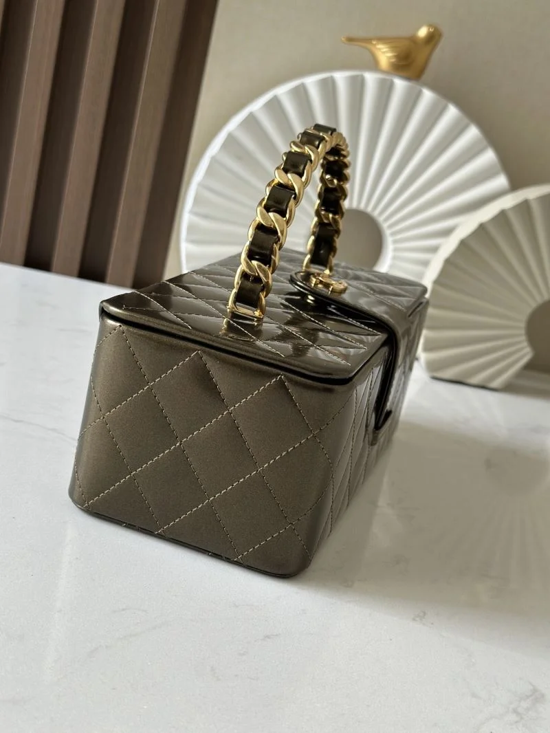 Durable Chanel Cosmetic Bags 53398