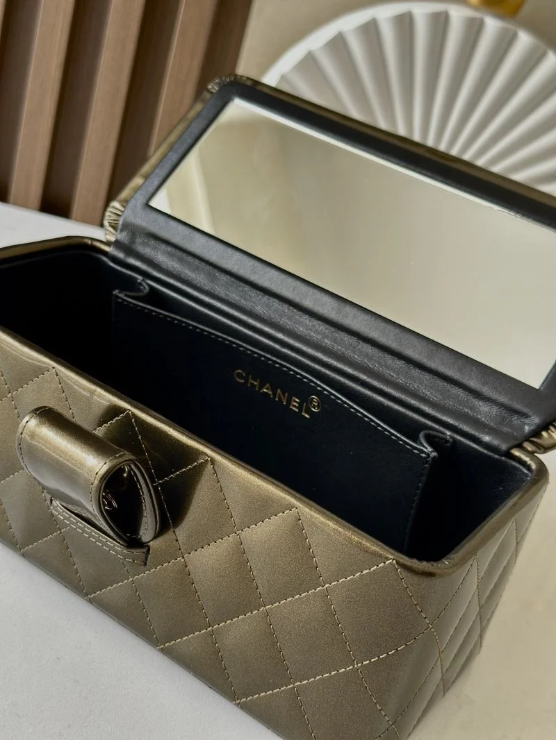 Durable Chanel Cosmetic Bags 53398