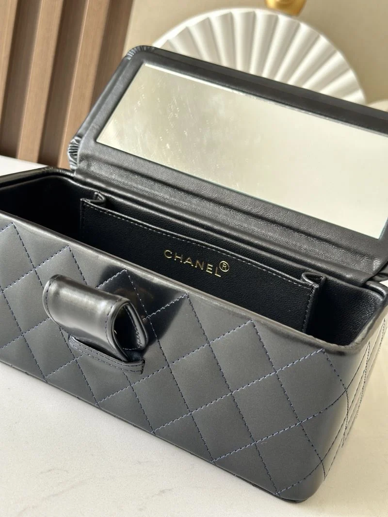Chanel Cosmetic Bags Attractive 53391