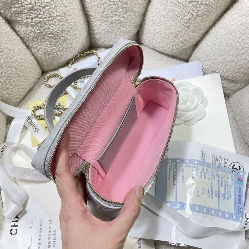 FlexibleFit Chanel Cosmetic Bags 53381