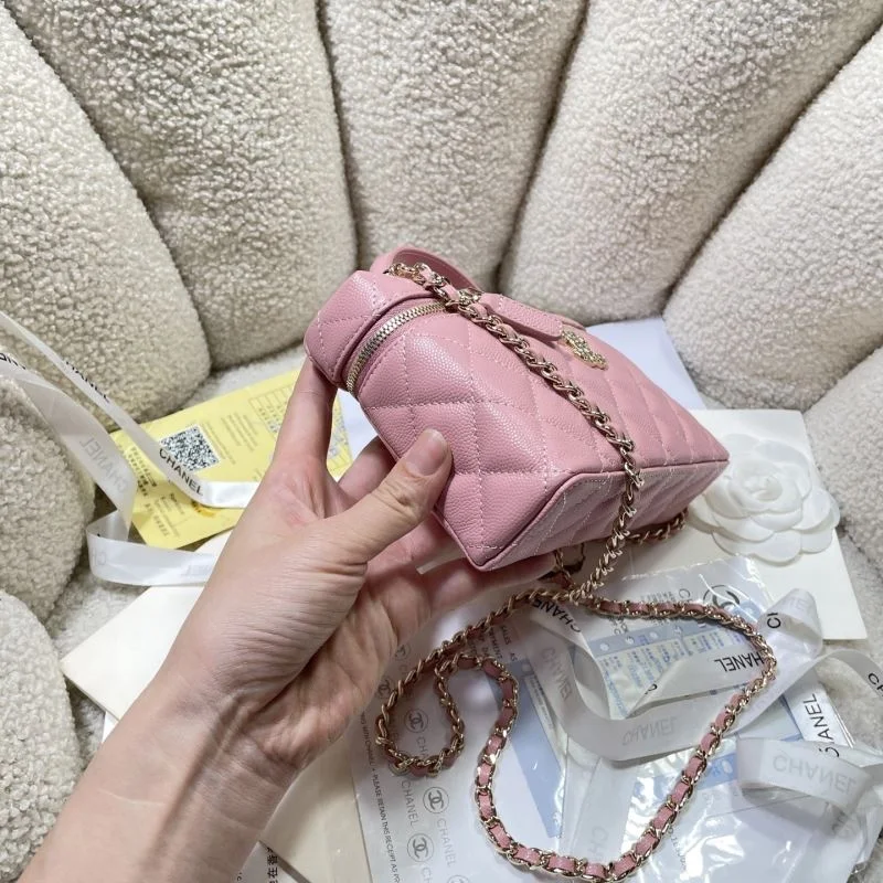 Chanel Cosmetic Bags Sporty 53379