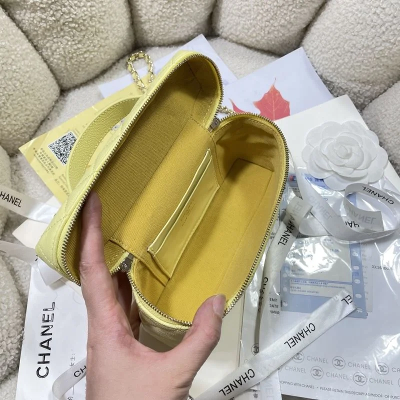 Chanel Cosmetic Bags Tailored 53375