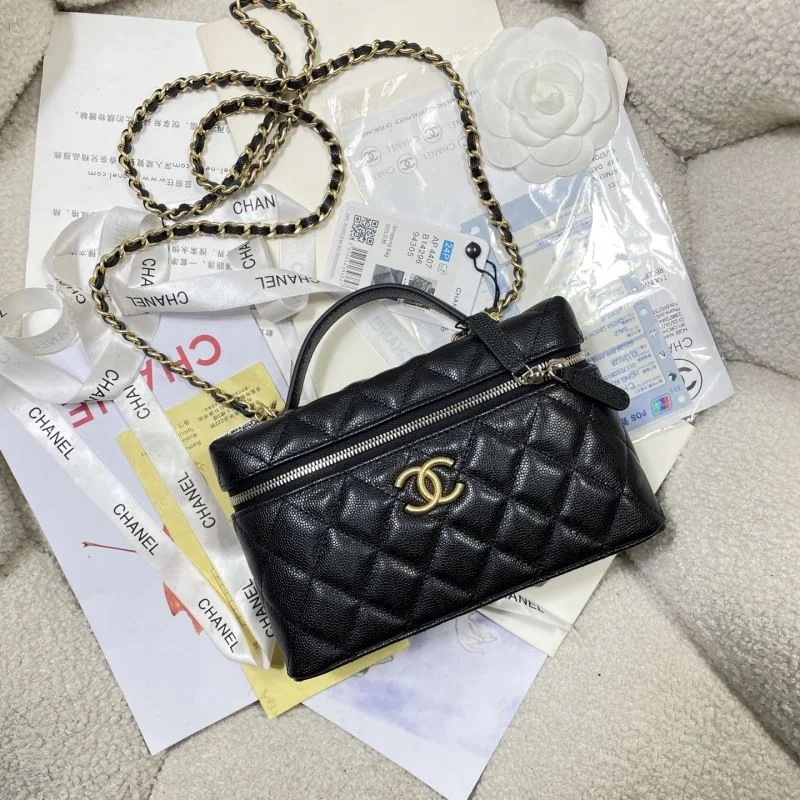 Chanel Cosmetic Bags Lightweight 53423
