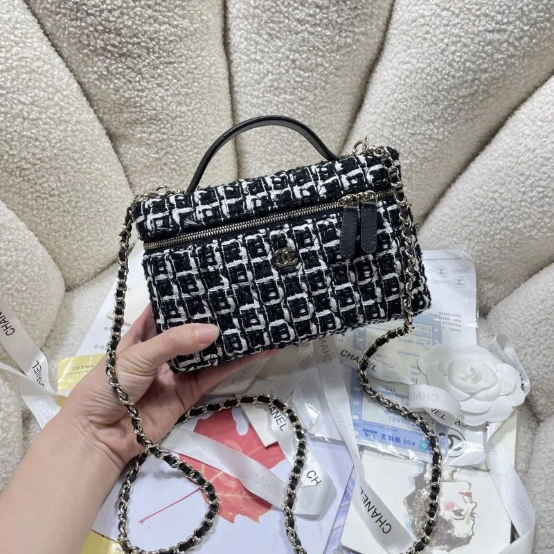 Chanel Cosmetic Bags Popular 53377