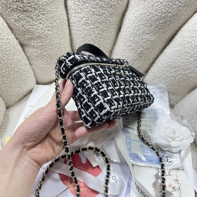 Chanel Cosmetic Bags Popular 53377