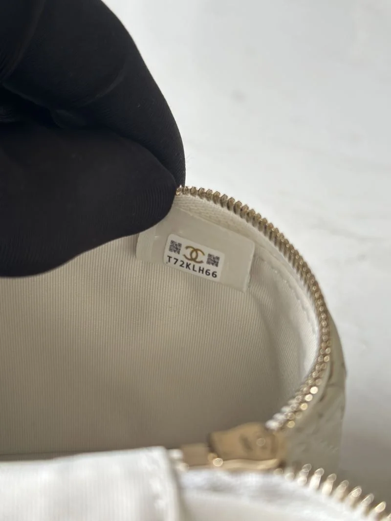 Chanel Cosmetic Bags Thermal 53387
